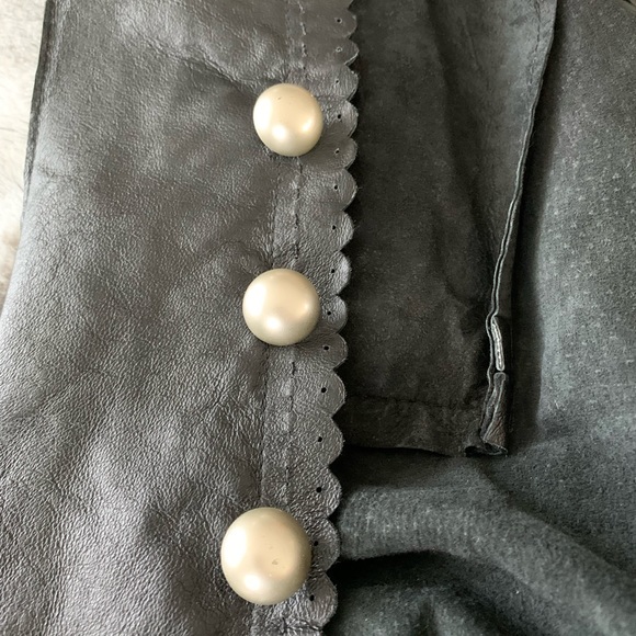 CAMI Leather Jacket - Picture 6 of 7